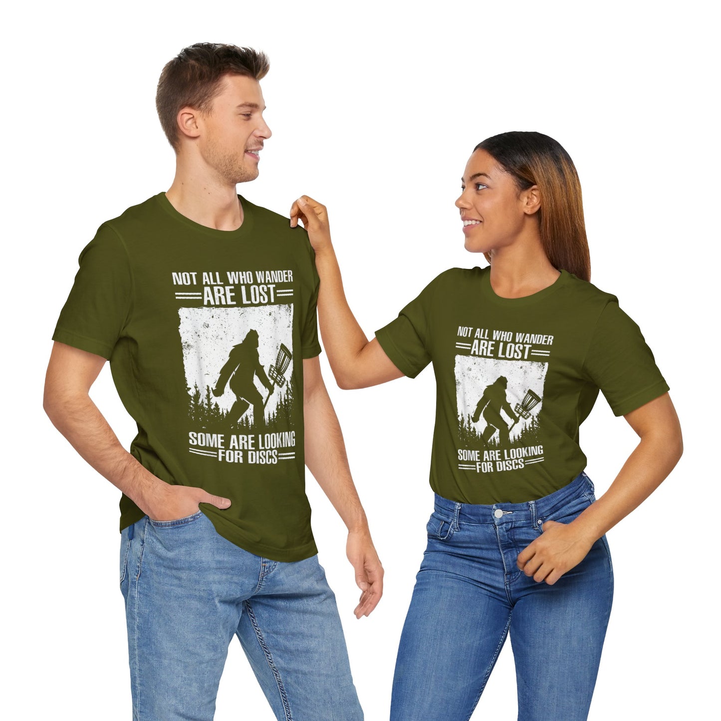 Not all the wander are lost they are looking for there discs golf Short Sleeve Tee